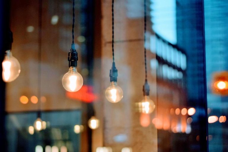 RVS inbouwspots in plafond voor stijlvolle huisverlichting